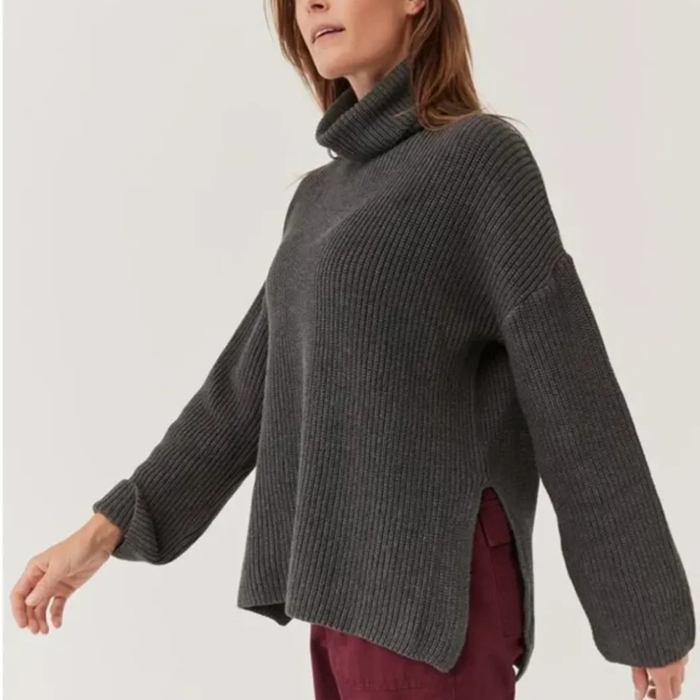 Chunky Turtleneck Sweater
